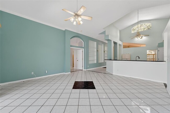 Building Photo - 4517 Oak River Cir