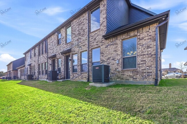 Building Photo - 5323 Winged Foot Dr