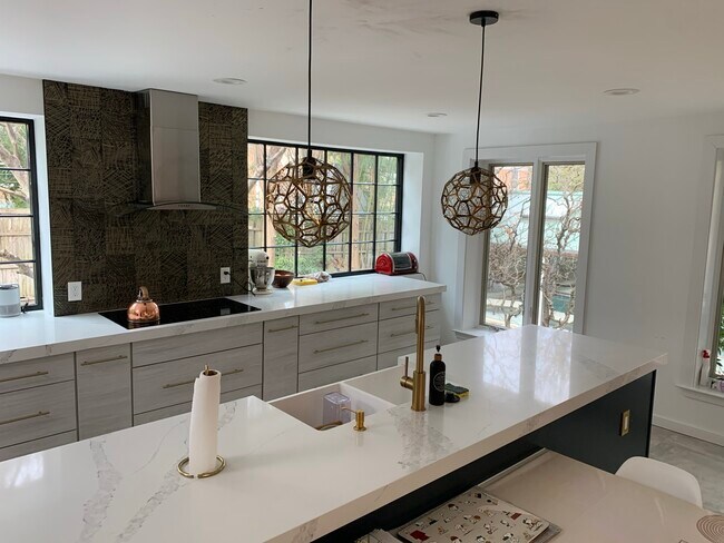 Building Photo - 4214 50th St NW