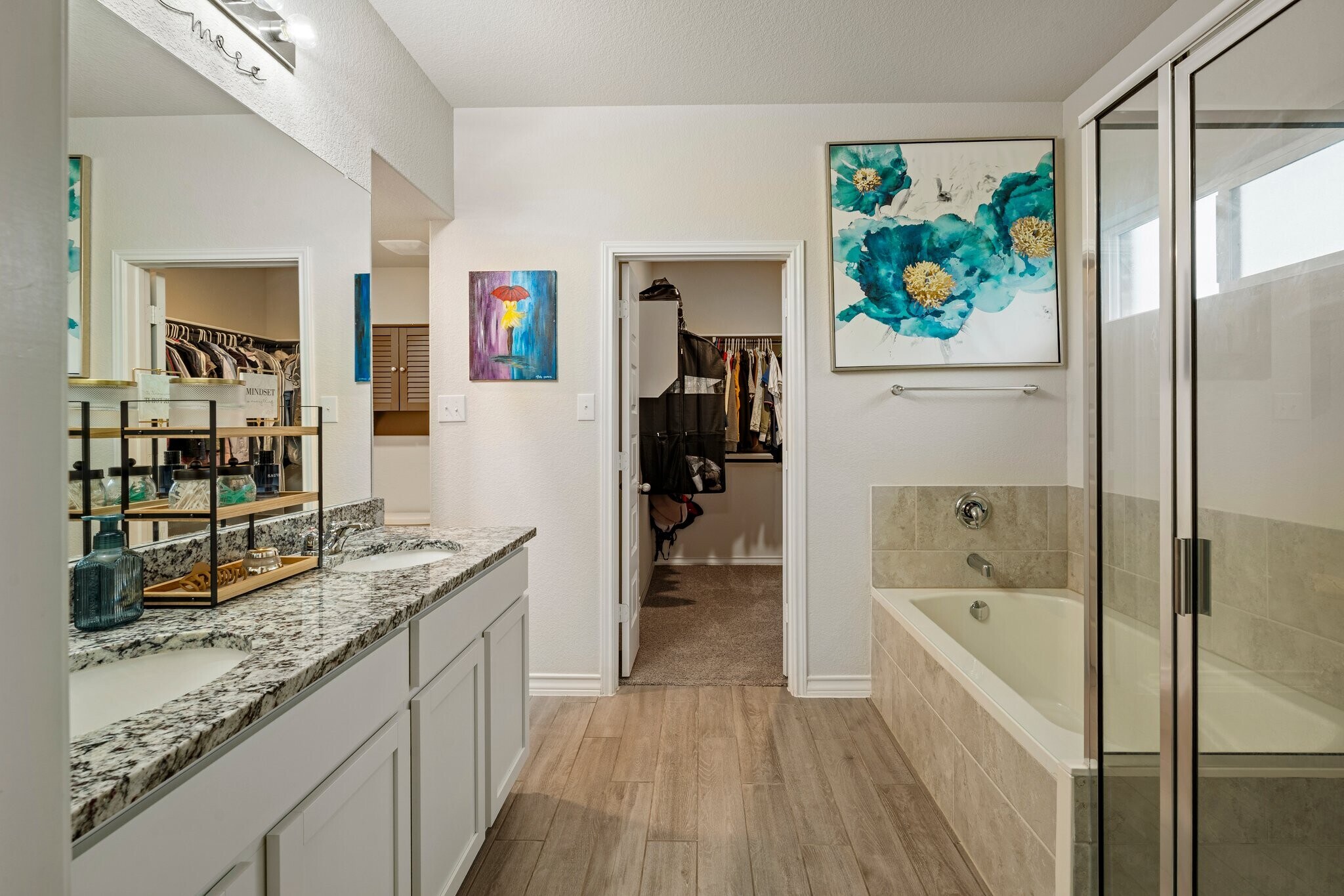 Building Photo - 512 Steele Shallows