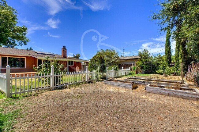Building Photo - Charming Bel Air Estates Home with Modern ...