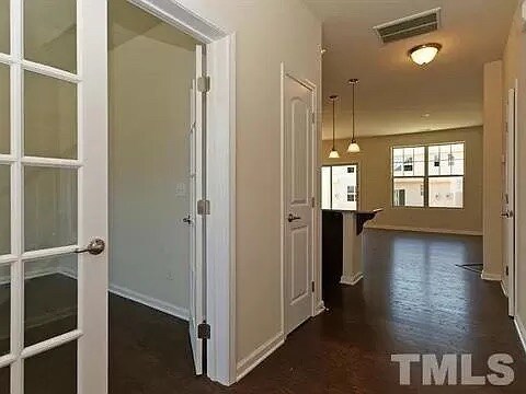Building Photo - Room in Townhome on Sangre De Cristo Dr