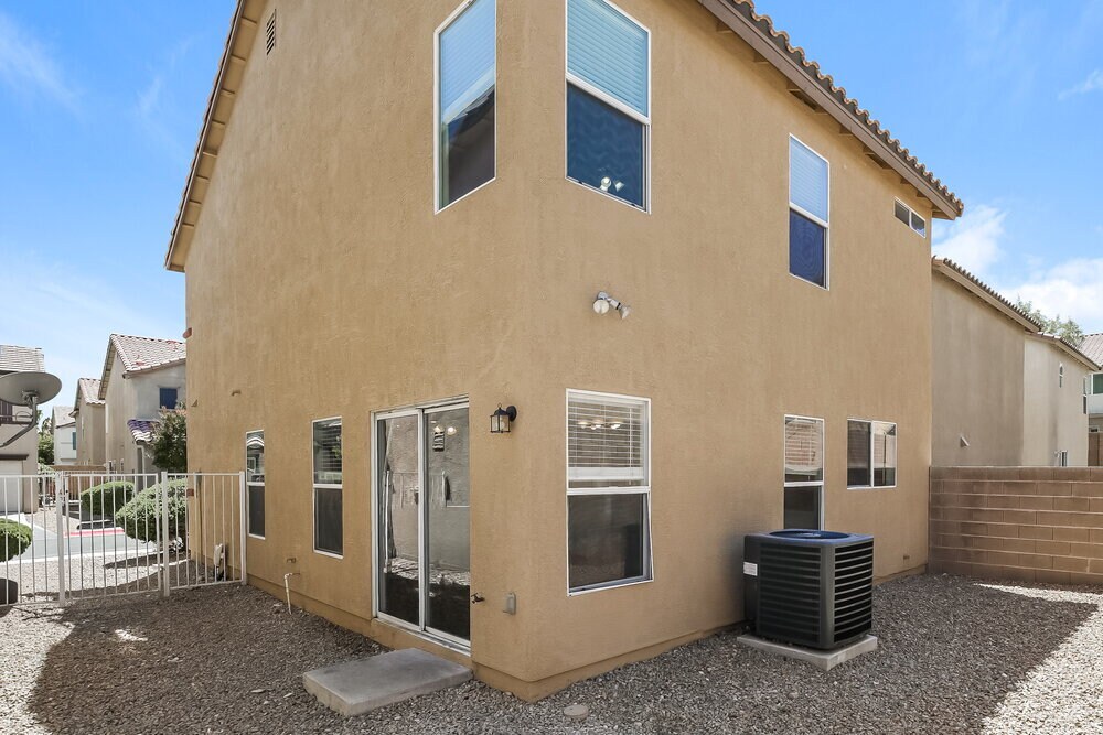 Building Photo - 7332 Camden Pine Ave