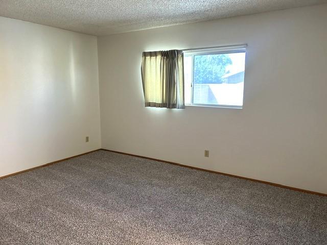 Building Photo - 781 Somerset Ct