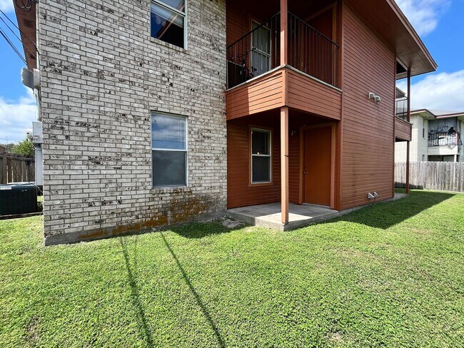 Building Photo - SECTION 8/HUD ACCEPTED - COMING SOON!