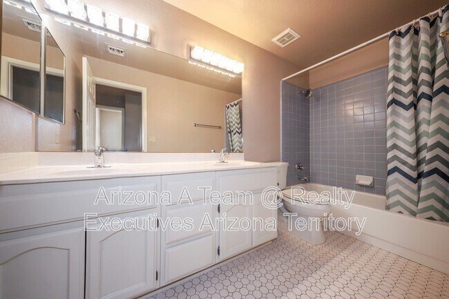 Building Photo - 7847 E Marquise Dr