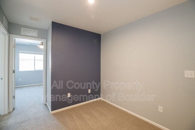 Building Photo - 179 Jackson Dr