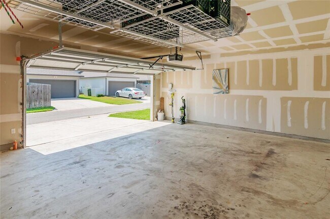 Building Photo - 101 Englenook Dr