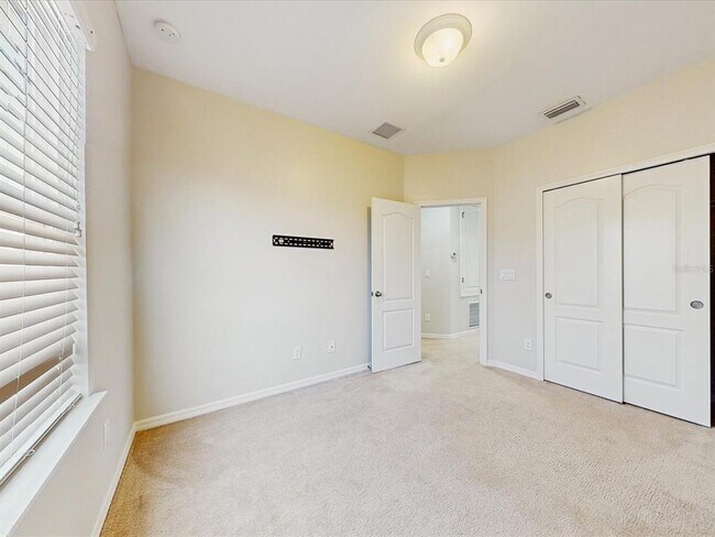 Building Photo - 7249 Shadeview Alley