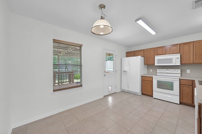 Building Photo - 5440 N Buffalo Cir