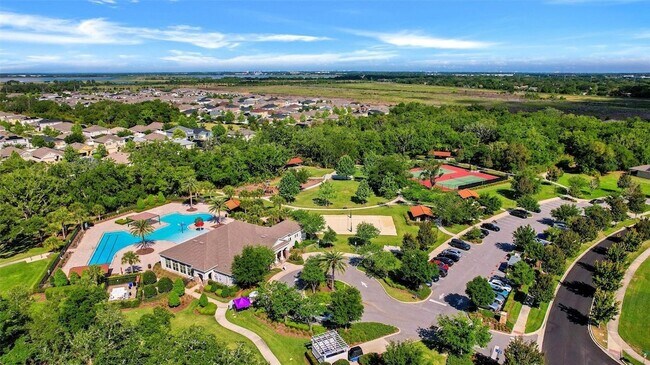 Building Photo - 1466 Mary Belle Ave