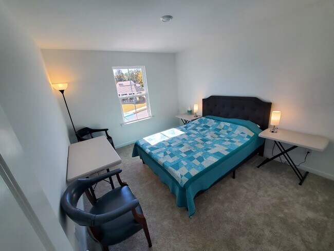 Building Photo - 2921 Salinger Wy