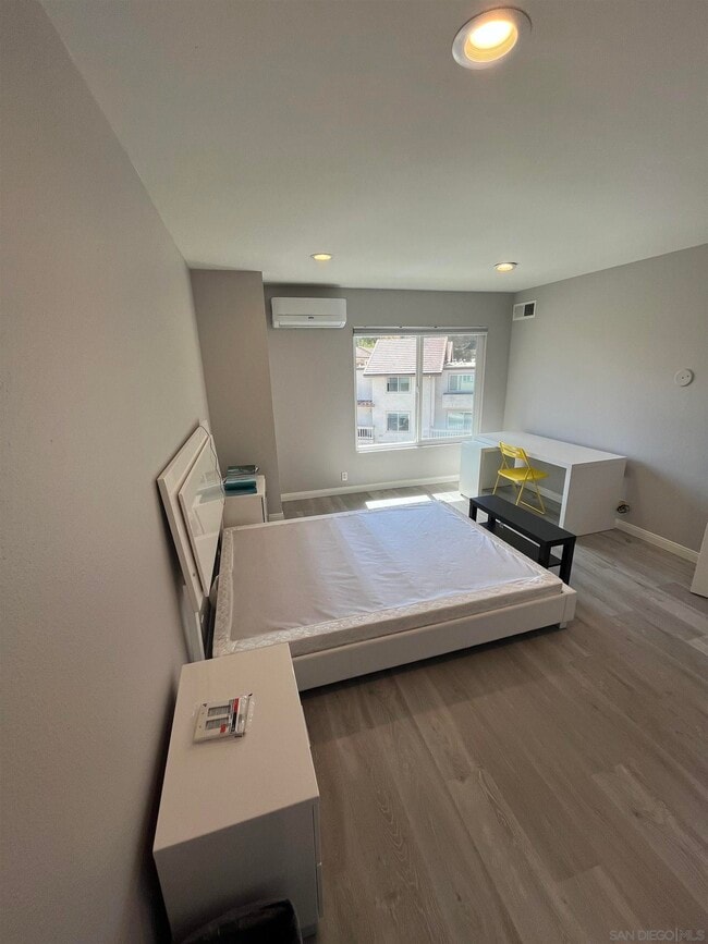 Building Photo - 8292 Gilman Dr