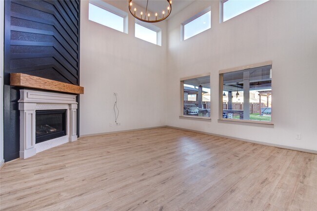 Building Photo - 3223 Cripple Creek Dr