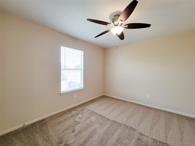 Building Photo - 19718 Byron Meadows Dr