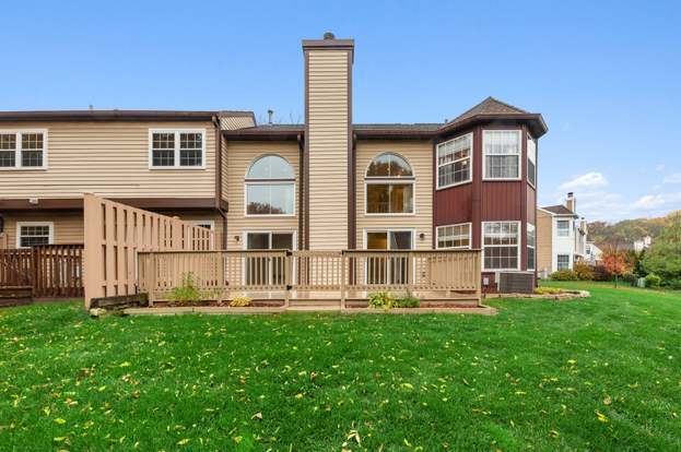 Building Photo - 420 Ascot Ln