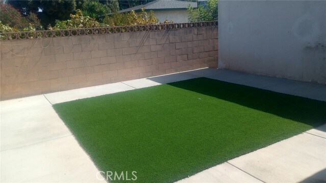 Building Photo - 1907 W 154th Pl