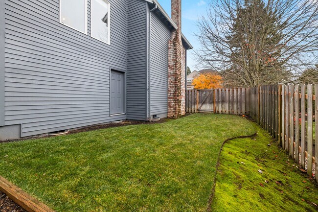 Building Photo - 12635 SW 61st Pl