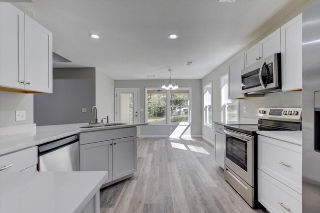 Building Photo - 205 Elysian Hills Dr