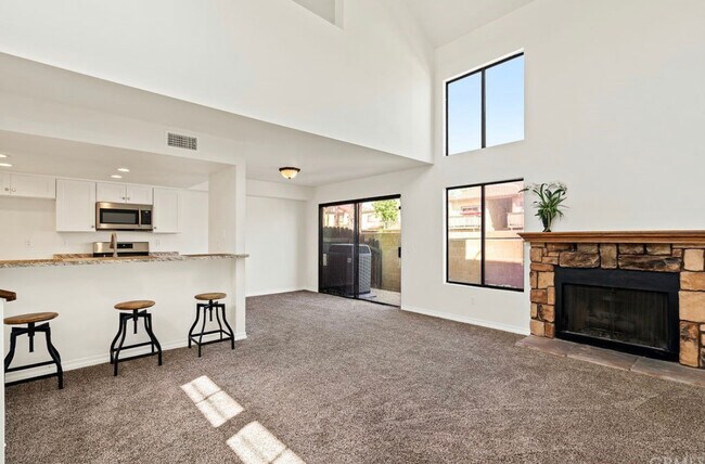 Building Photo - 12951 Benson Ave