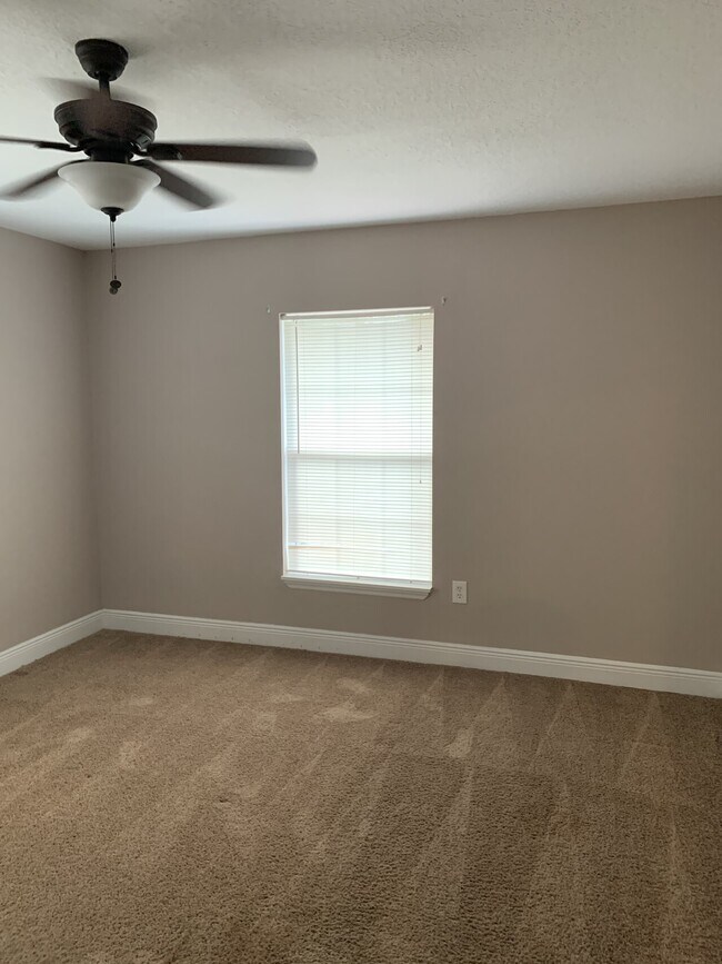 Building Photo - 3129 Santorini Ct