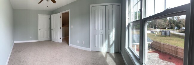 Building Photo - Townhome in Desirable Croatan Crossing Sub...