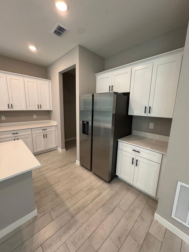 Building Photo - Brand New Single Family House
