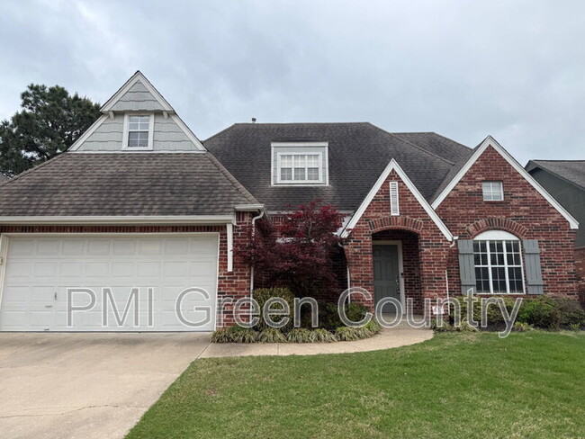 Building Photo - 4419 W Detroit Pl