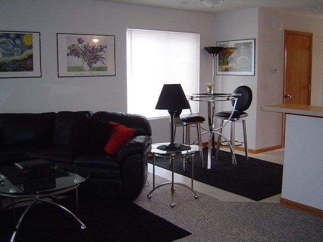 Building Photo - 7160 Colosseum Dr