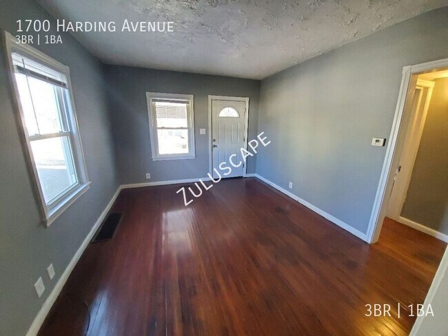 Building Photo - 1700 Harding Ave