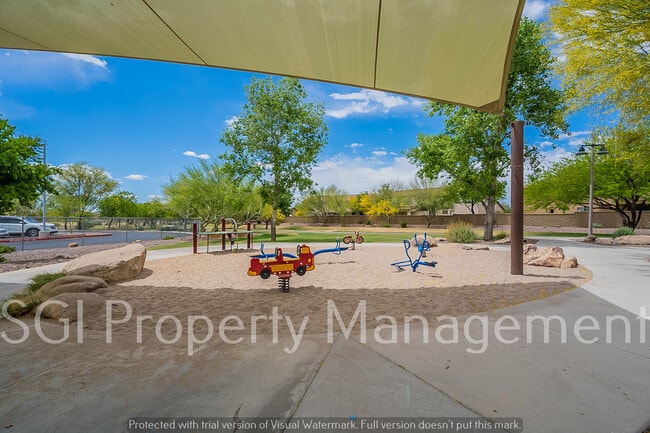 Building Photo - 39531 N White Tail Ln