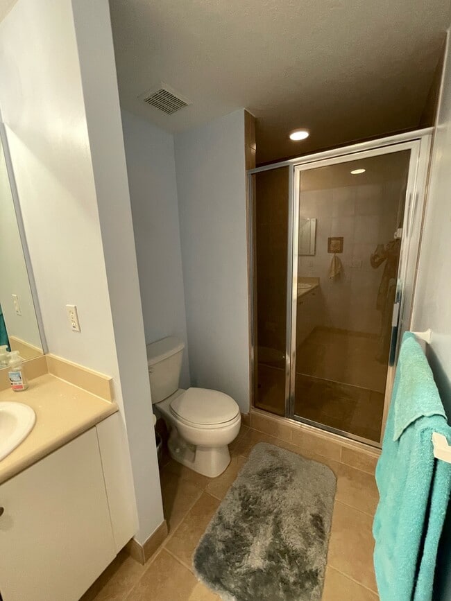 Building Photo - 8313 Bernwood Cove Loop