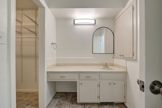 Building Photo - 4012 NW 62nd Terrace