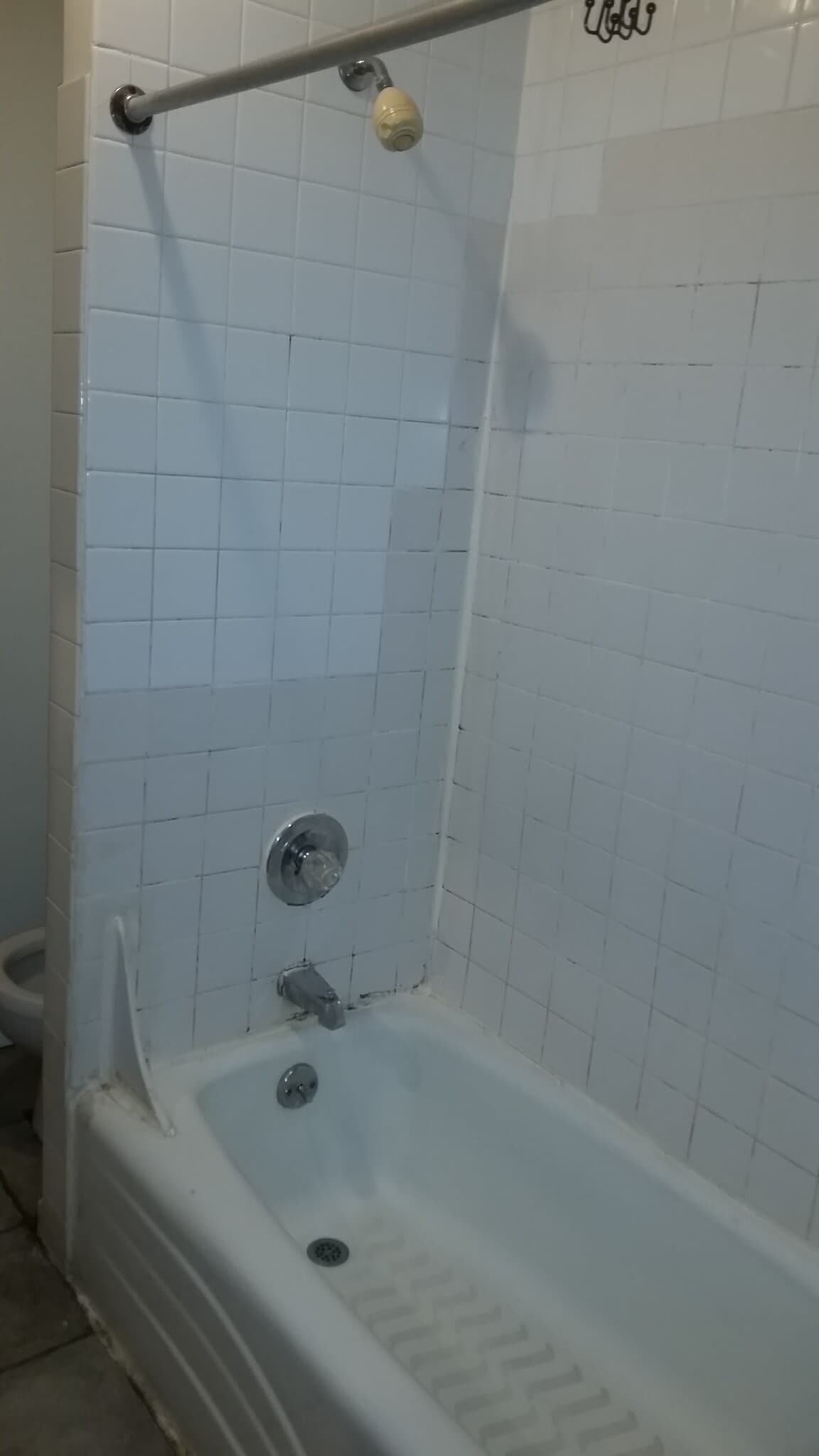 Building Photo - 318 Saint Paul St