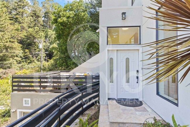 Building Photo - 6588 Longwalk Dr