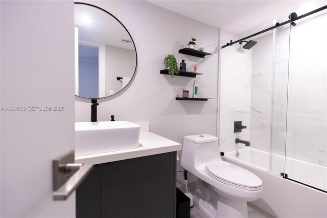 Building Photo - 210 172nd St