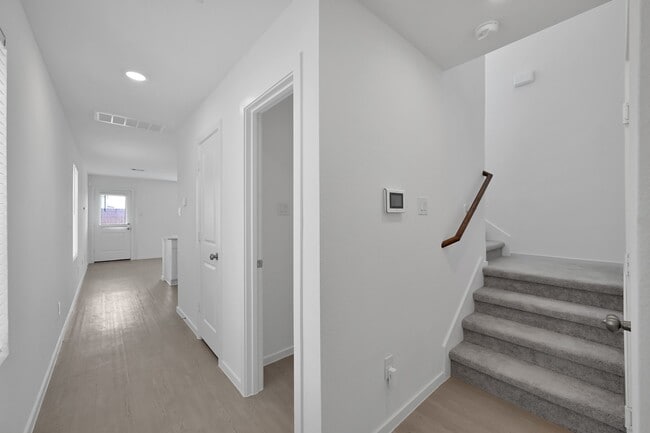 Building Photo - 18271 Via Aurelia Dr