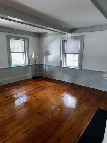 Building Photo - 25 Pleasant St