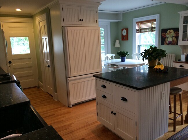 Kitchen - 10 Orchard St