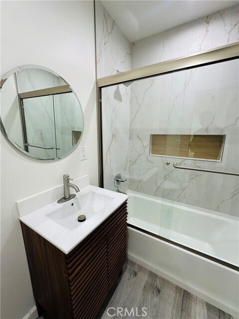 Building Photo - 3634 Caspian Ave