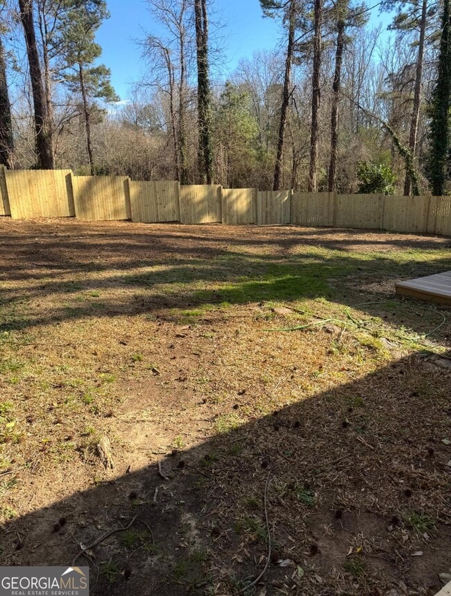 Building Photo - 501 Valleyview Dr