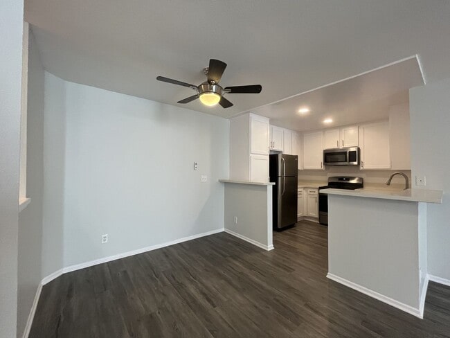 Interior Photo - 5235 Kester Ave