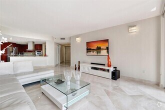 Building Photo - 4000 Island Blvd
