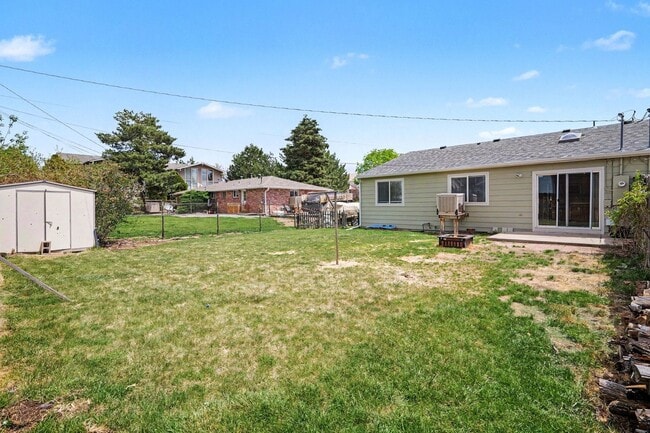 Building Photo - Beautifully Updated Littleton Home with Huge Yard & Basement Storage