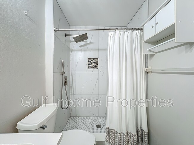 Building Photo - 4218 Berkeley Dr