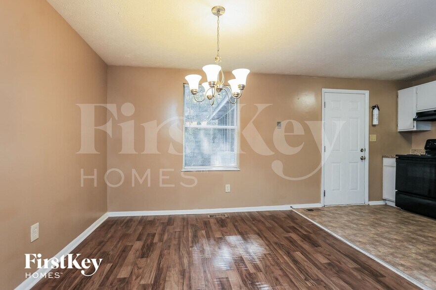 Building Photo - 7624 Becker Ct