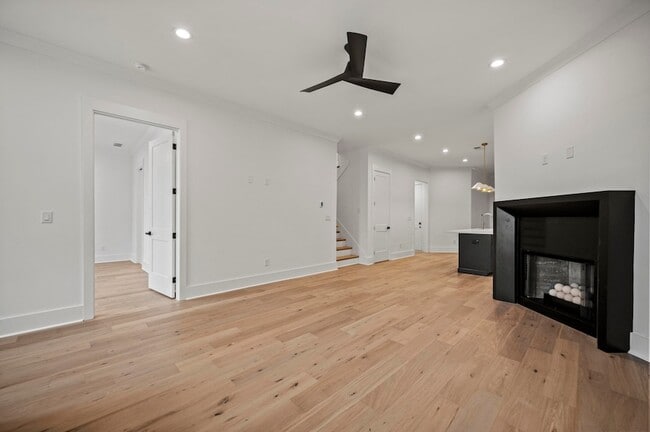 Building Photo - 4161 Cocos Wy