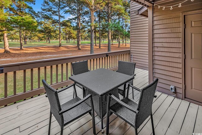 Building Photo - 4000 Fairway Lakes Dr