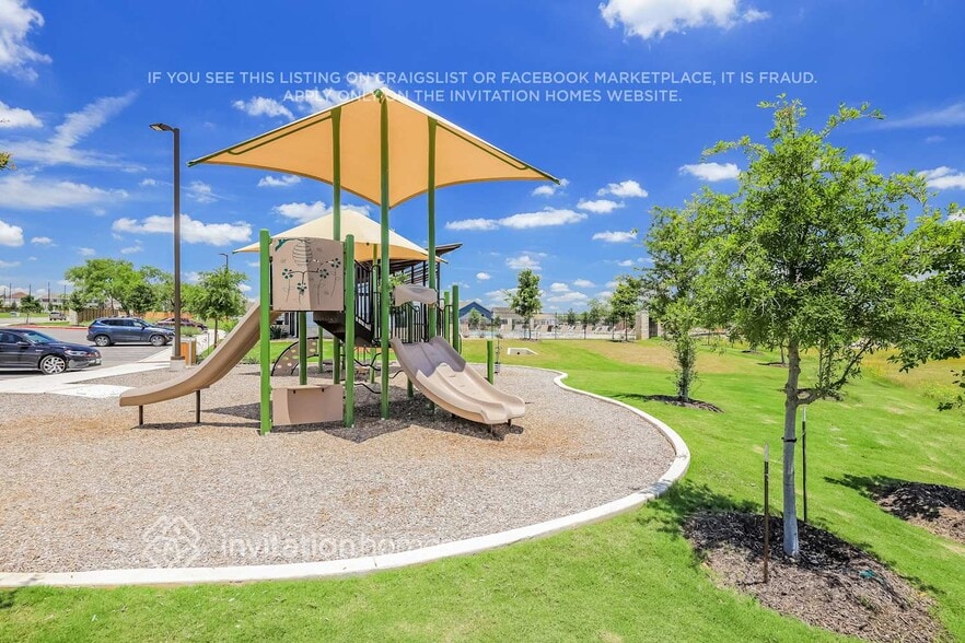 Building Photo - 14630 Source Cir