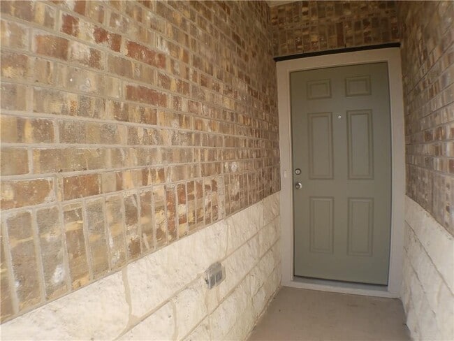 Building Photo - 15016 Harkness Pass